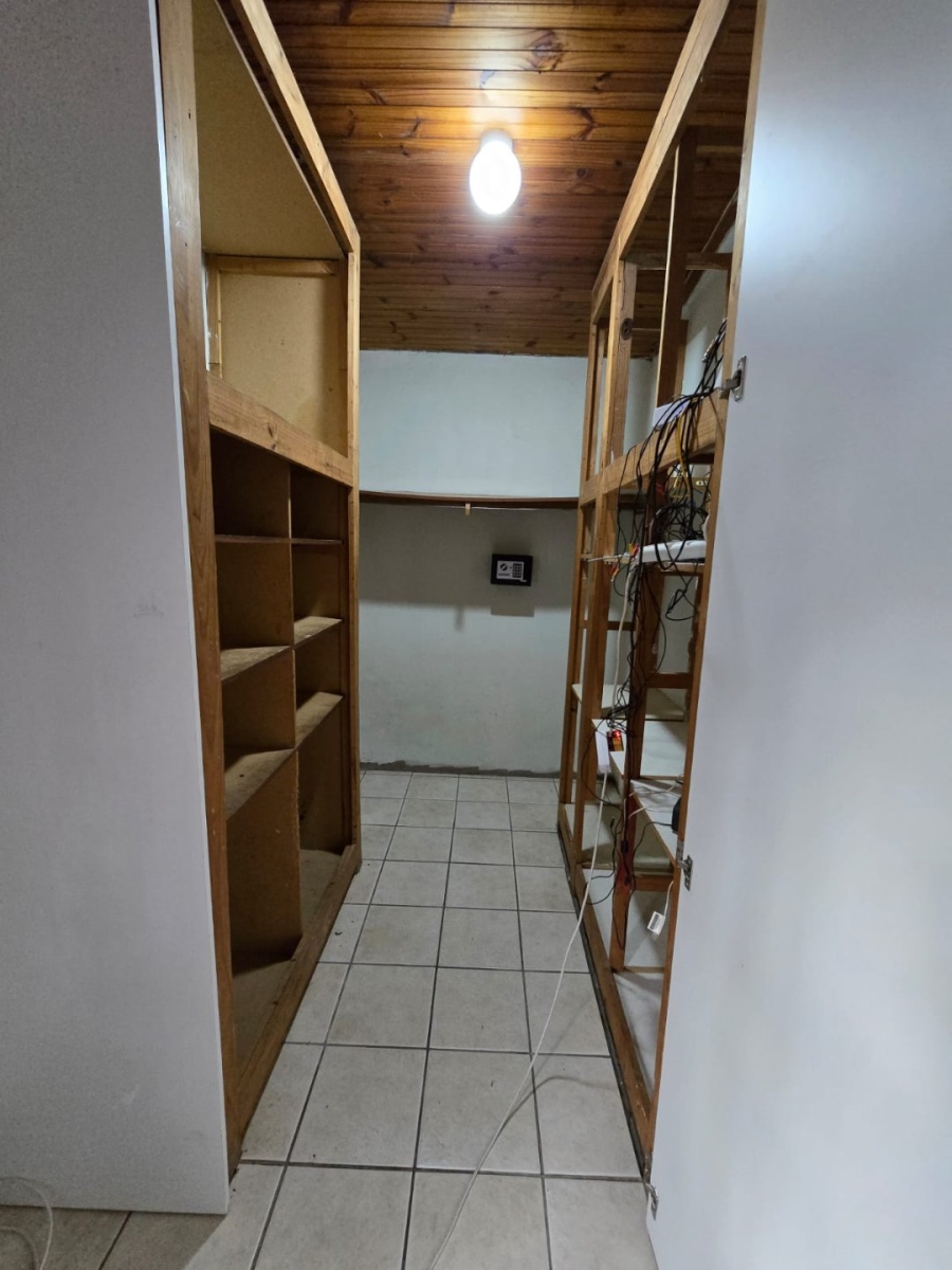 Commercial Property for Sale in Theescombe Eastern Cape